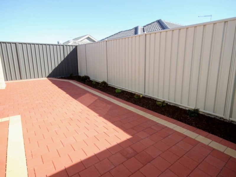 3/234 Landsdale Road, Landsdale WA 6065