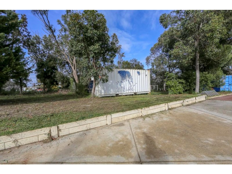 15 Starlight Grove, Gnangara WA 6077