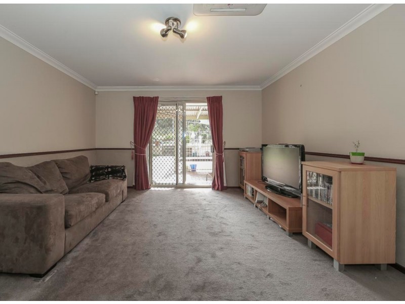 15 Starlight Grove, Gnangara WA 6077