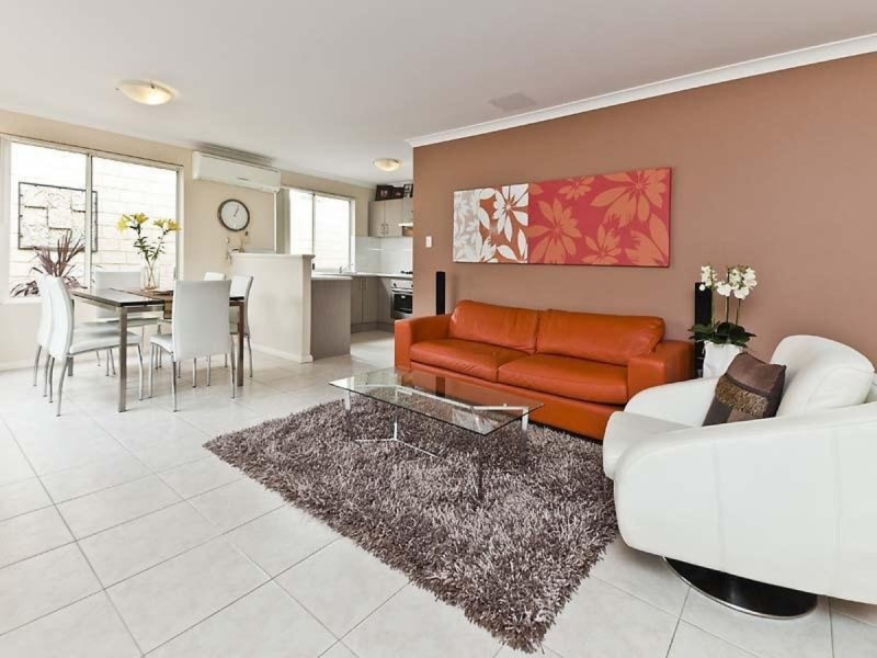 27 Penelope Place, Innaloo WA 6018