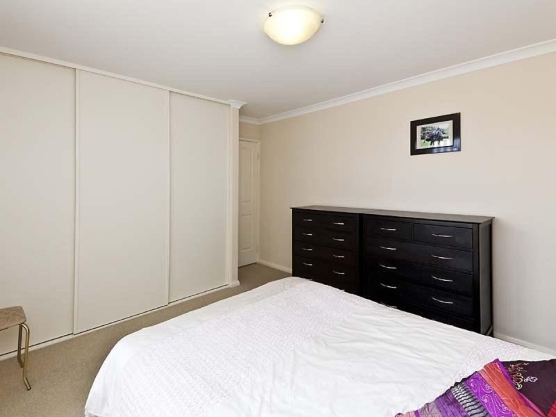 27 Penelope Place, Innaloo WA 6018