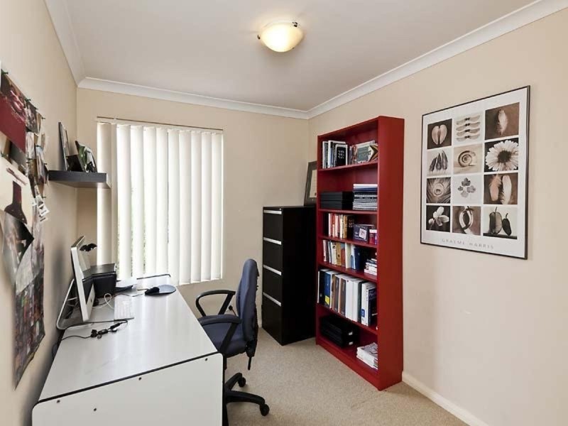 27 Penelope Place, Innaloo WA 6018