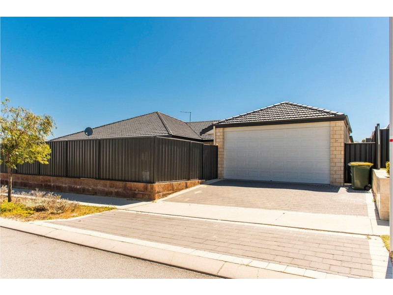 5 Wildwood Mews, Carramar WA 6031