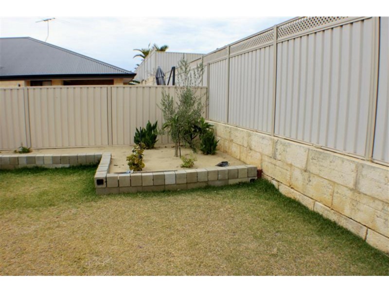 2 Tattershall Road, Darch WA 6065