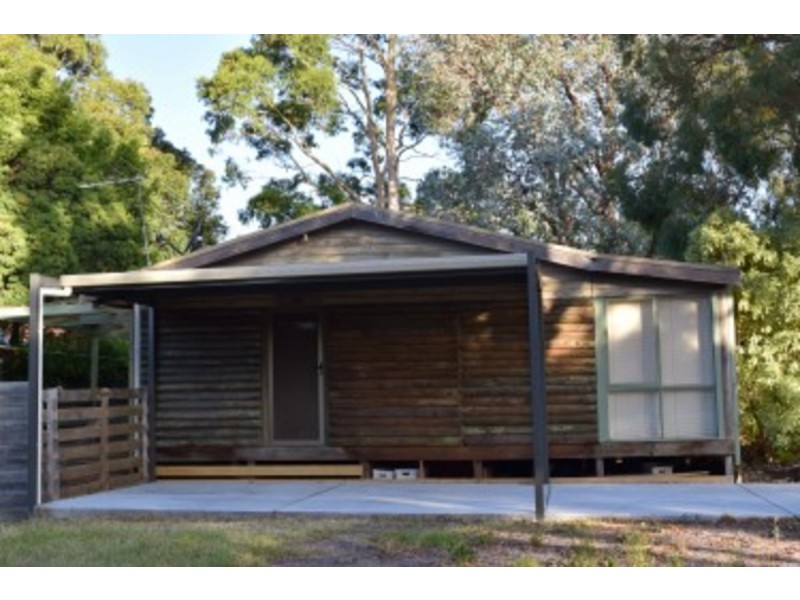 16 Moorhen Crescent, Carrum Downs VIC 3201