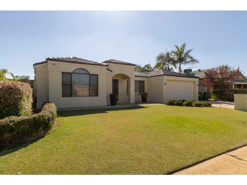 54 Southmead Dve, Landsdale WA 6065