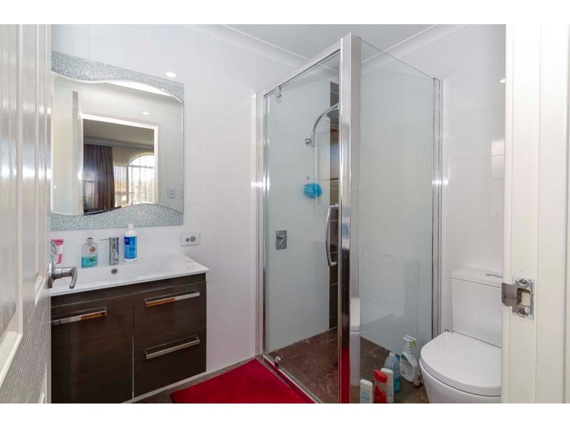 54 Southmead Dve, Landsdale WA 6065