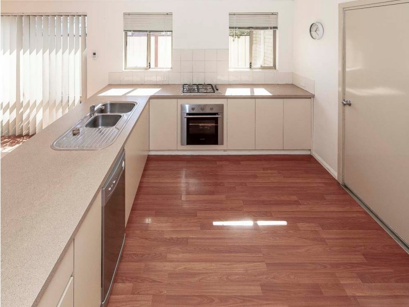 286 Kingsway, Darch WA 6065