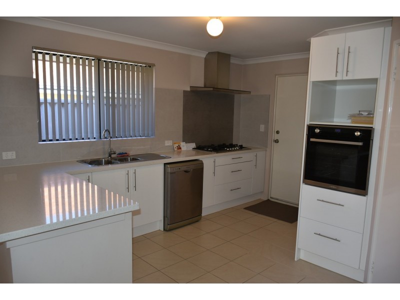 84 Hellfire Drive, Darch WA 6065