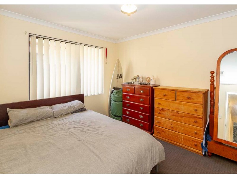 4 Varley Crest, Landsdale WA 6065