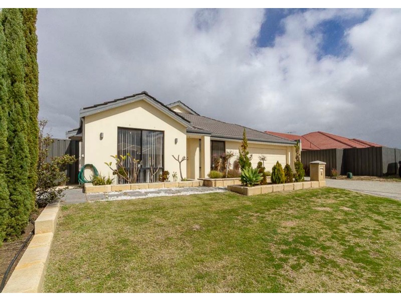 4 Varley Crest, Landsdale WA 6065