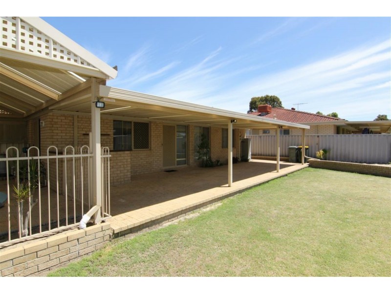 56 Jefferson Drive, Marangaroo WA 6064