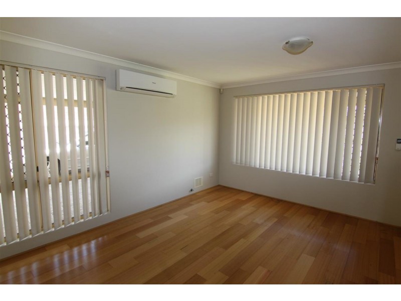 56 Jefferson Drive, Marangaroo WA 6064