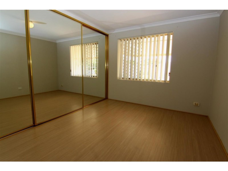 56 Jefferson Drive, Marangaroo WA 6064