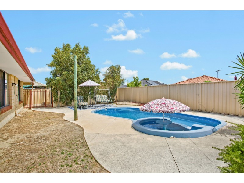 233 Kingsway, Darch WA 6065