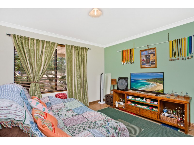 233 Kingsway, Darch WA 6065