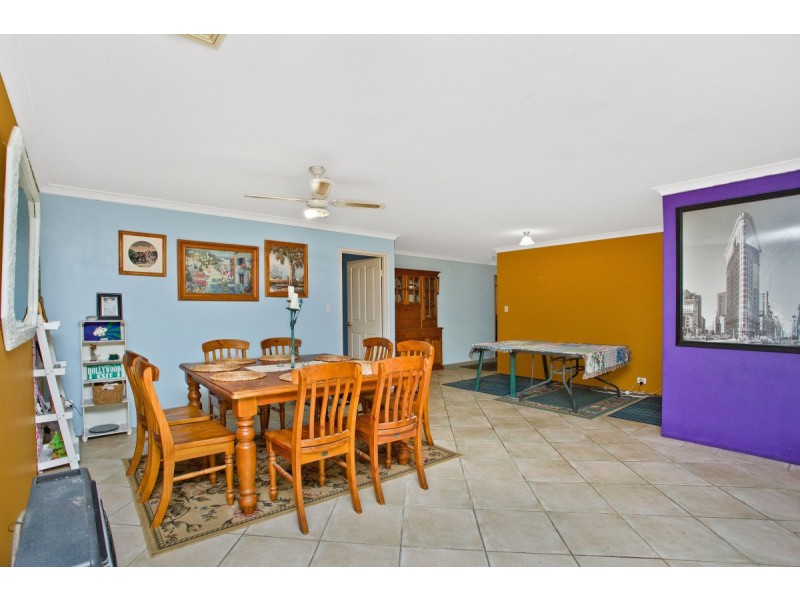 233 Kingsway, Darch WA 6065