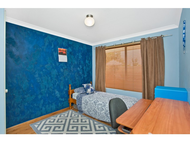 233 Kingsway, Darch WA 6065