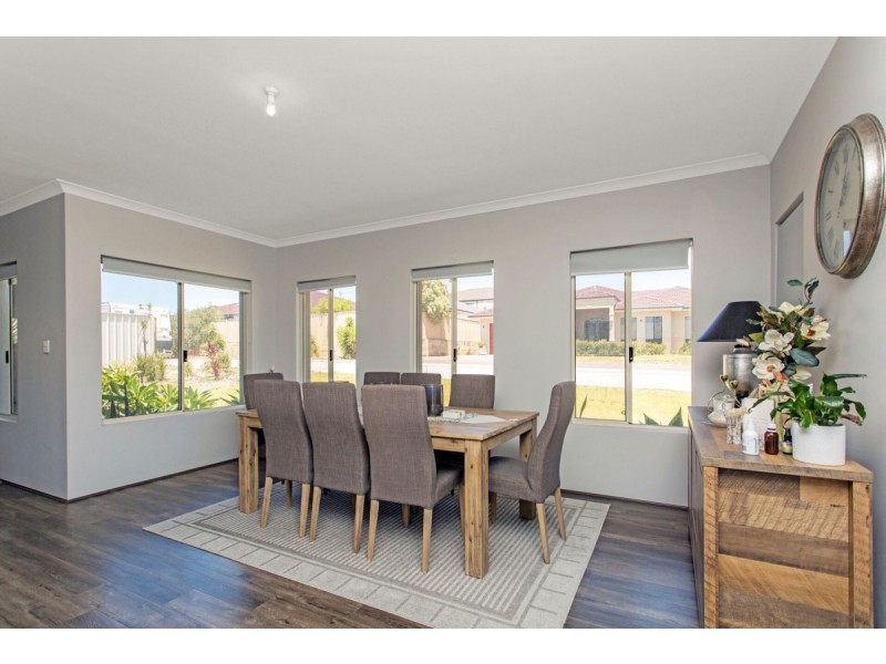 5 Reihill Road, Darch WA 6065