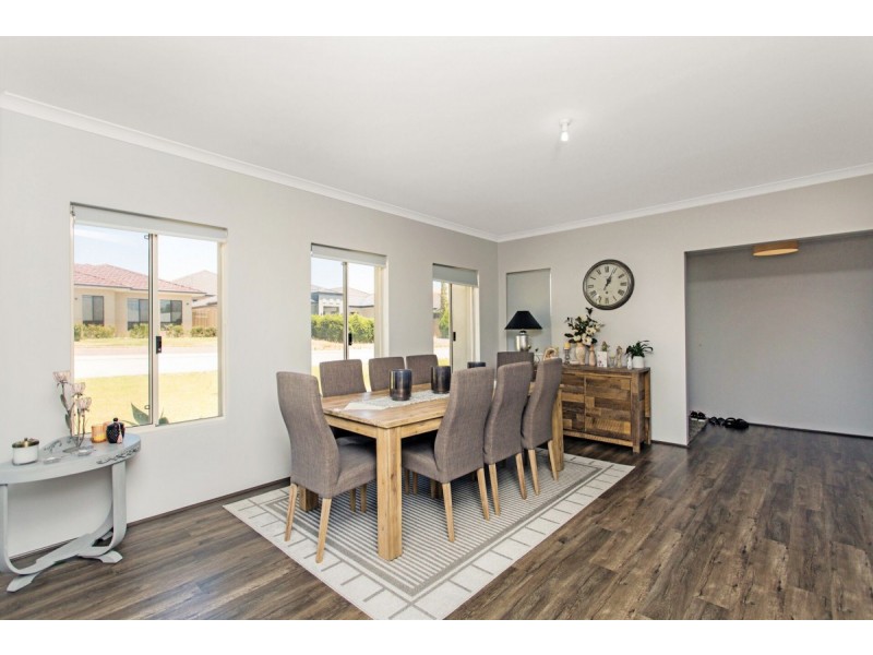 5 Reihill Road, Darch WA 6065