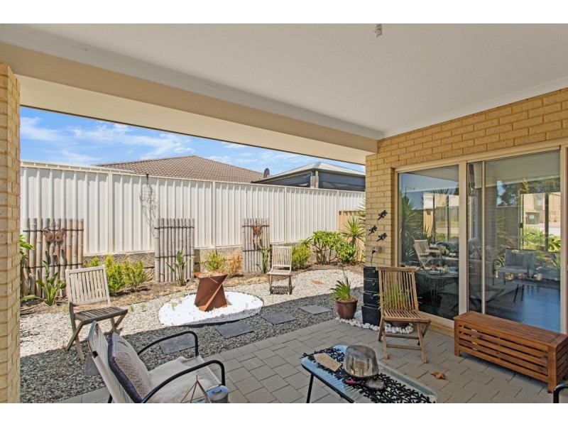 5 Reihill Road, Darch WA 6065