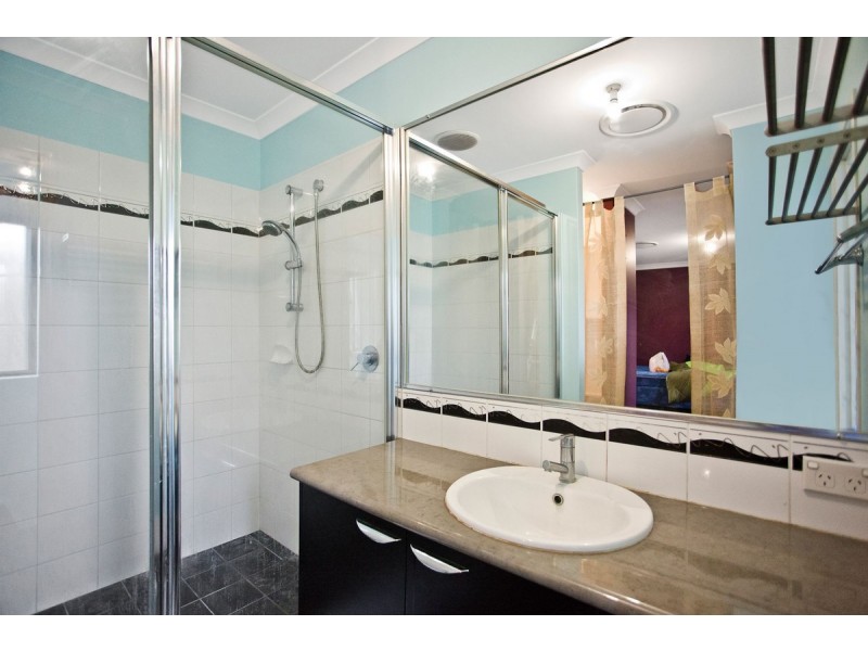 39 Reginald Way, Queens Park WA 6107