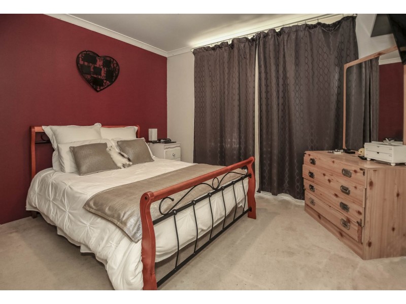 84 Queensway Road, Landsdale WA 6065