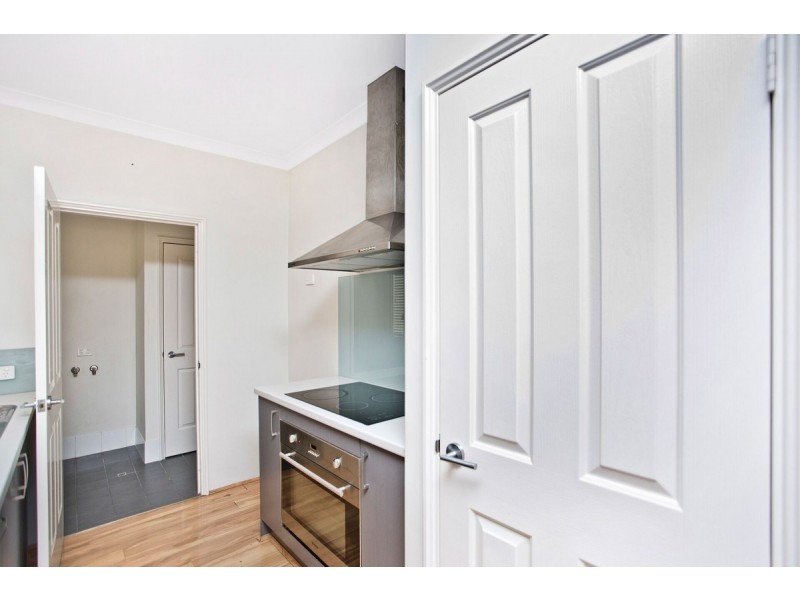 1/72 Susan Road, Madeley WA 6065