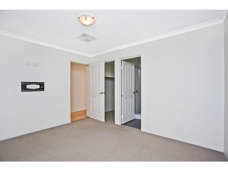 1/72 Susan Road, Madeley WA 6065