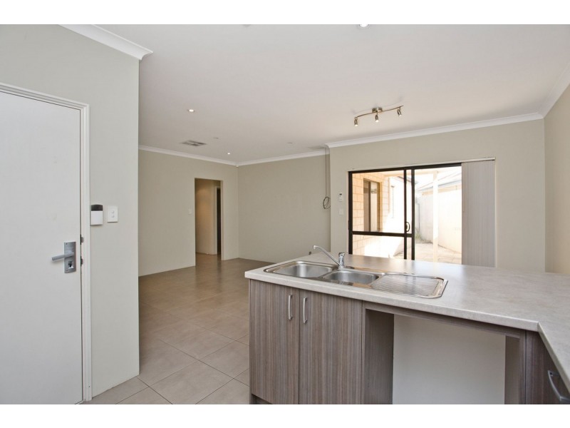 72B Susan Road, Madeley WA 6065