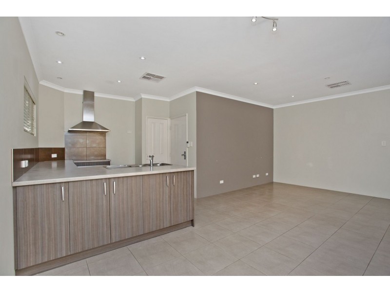 72B Susan Road, Madeley WA 6065