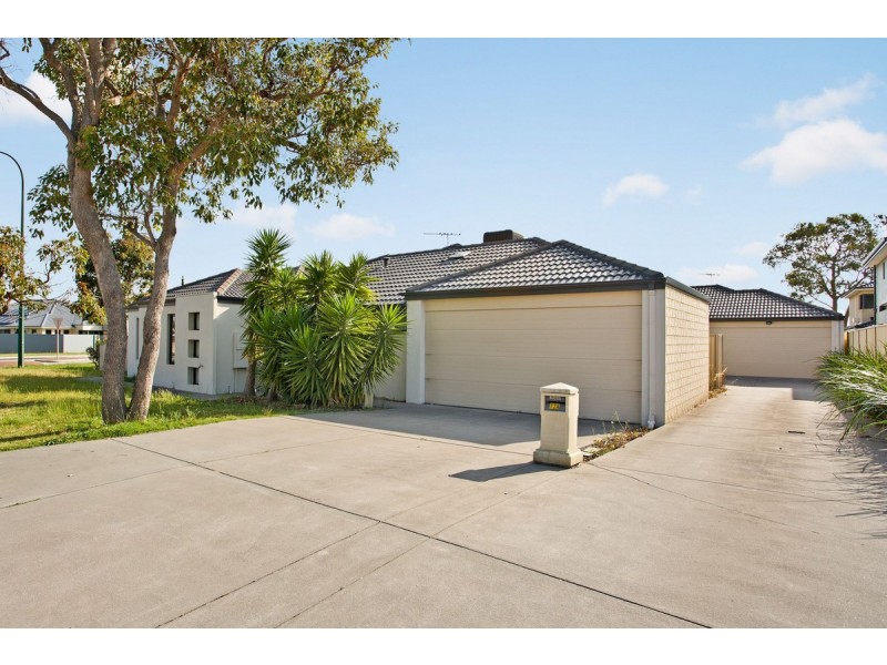 72B Susan Road, Madeley WA 6065