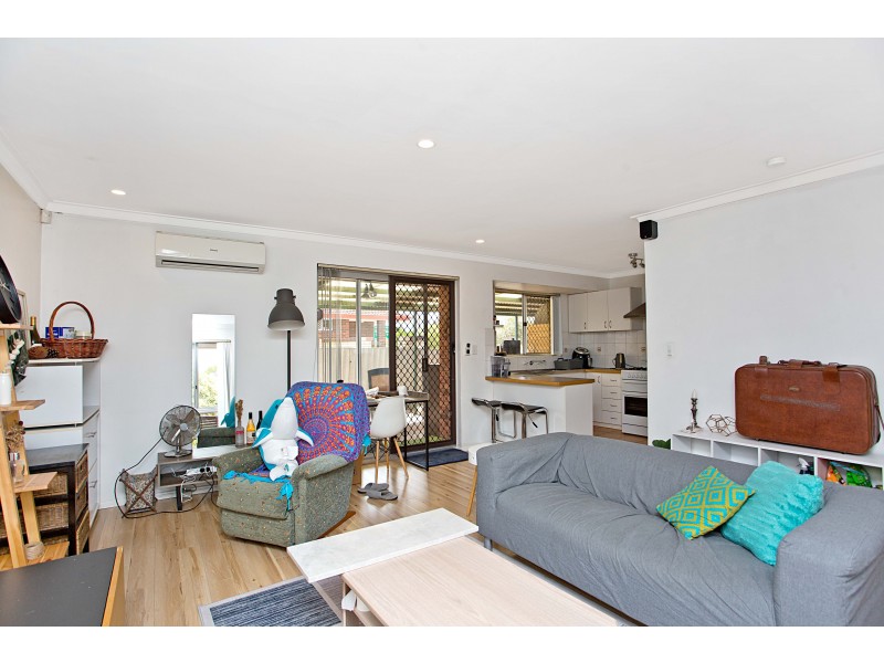 4/33 Leach Highway, Wilson WA 6107