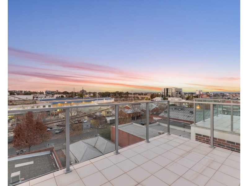 G2/122 Brown Saint, East Perth WA 6004