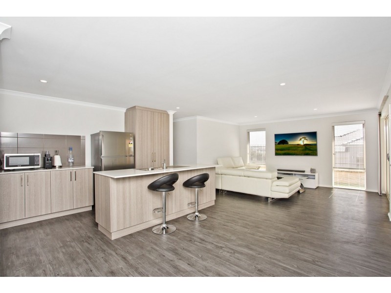 26 Cosmic Rise, Landsdale WA 6065