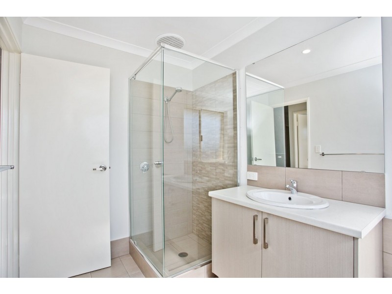 26 Cosmic Rise, Landsdale WA 6065