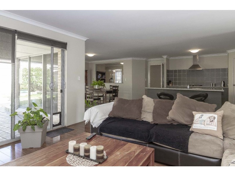 2 Tattershall Road, Darch WA 6065