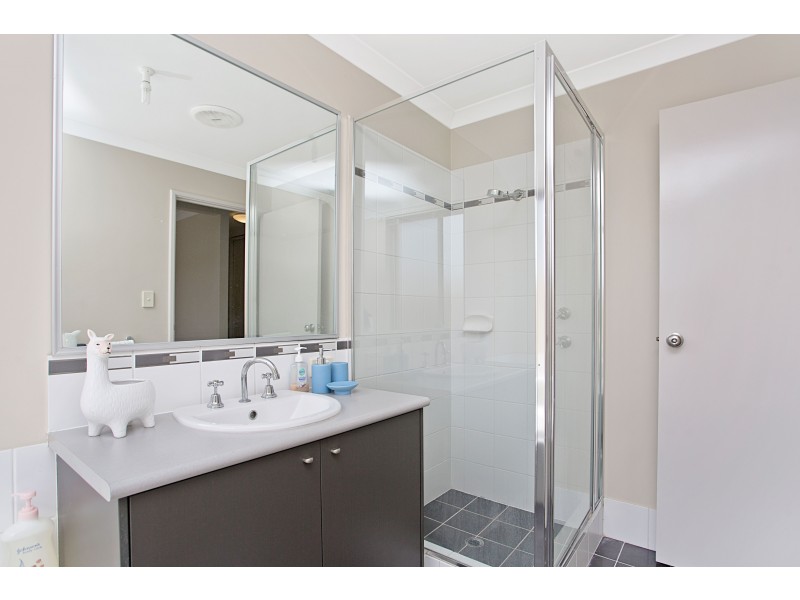 2 Tattershall Road, Darch WA 6065