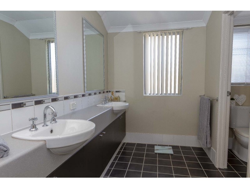 2 Tattershall Road, Darch WA 6065