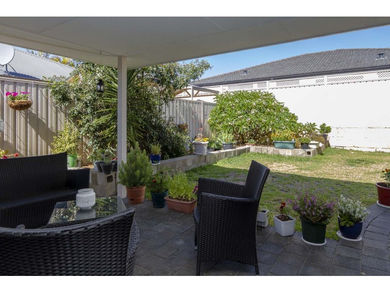 2 Tattershall Road, Darch WA 6065