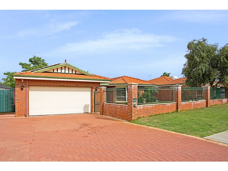 11 Heathfield Drive, Landsdale WA 6065