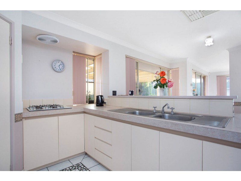 5 Gaby Way, Marangaroo WA 6064