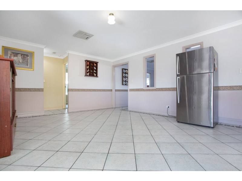 5 Gaby Way, Marangaroo WA 6064