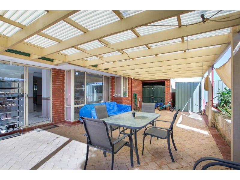 5 Gaby Way, Marangaroo WA 6064
