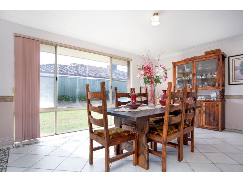 5 Gaby Way, Marangaroo WA 6064