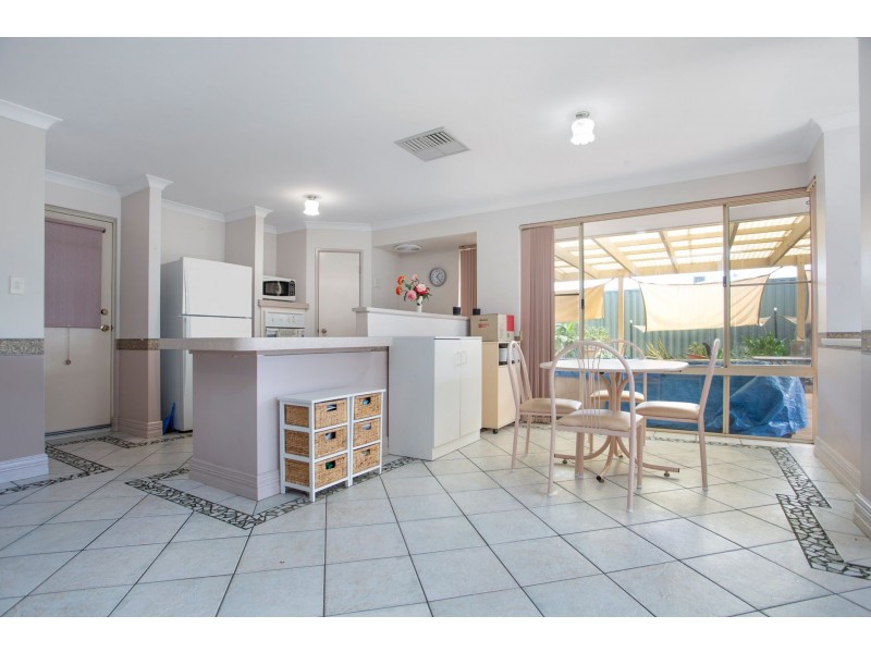 5 Gaby Way, Marangaroo WA 6064