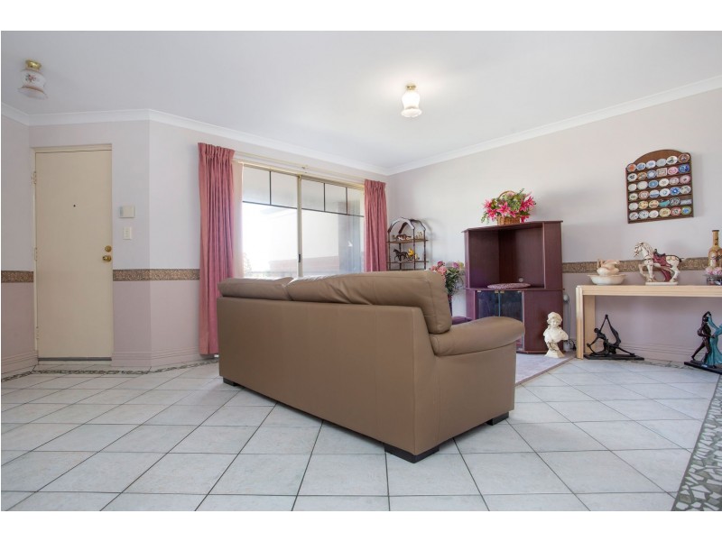 5 Gaby Way, Marangaroo WA 6064