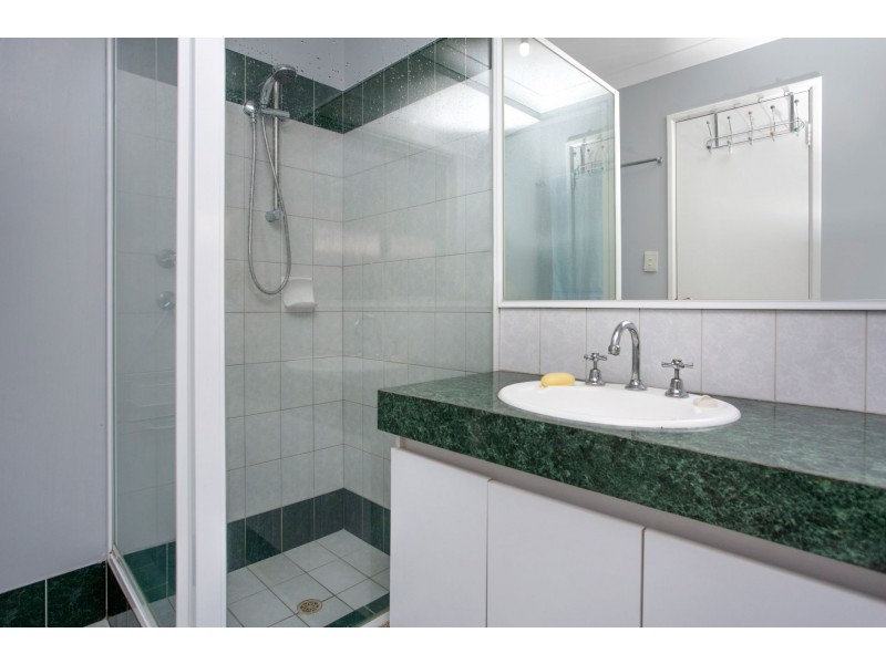 5 Gaby Way, Marangaroo WA 6064