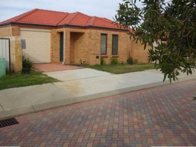 1/11 Priest Road, Landsdale WA 6065