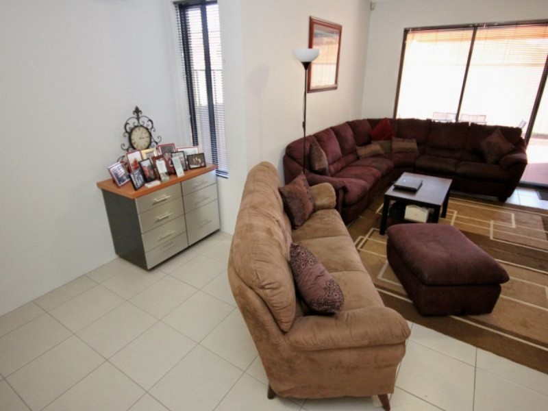 3/234 Landsdale Road, Landsdale WA 6065